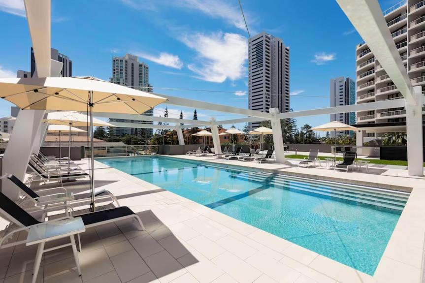 Beach Residences 2-Br River View Gold Coast Extérieur photo