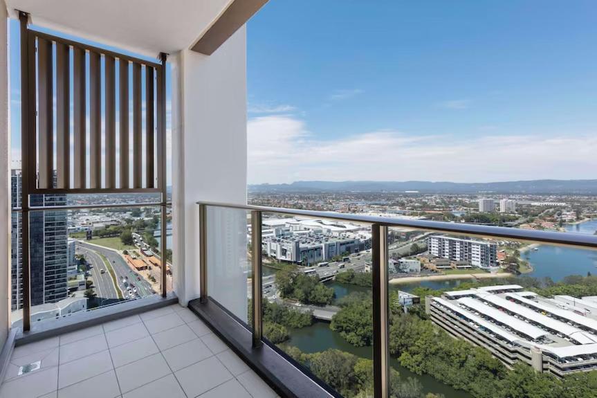 Beach Residences 2-Br River View Gold Coast Extérieur photo