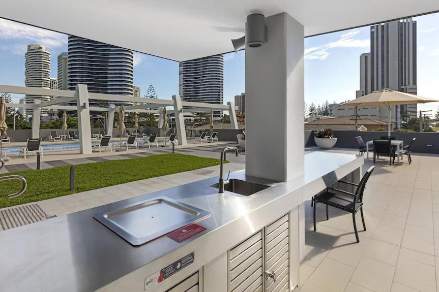 Beach Residences 2-Br River View Gold Coast Extérieur photo